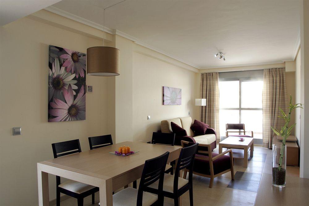 Apartahotel Marina Rey Vera Exteriér fotografie